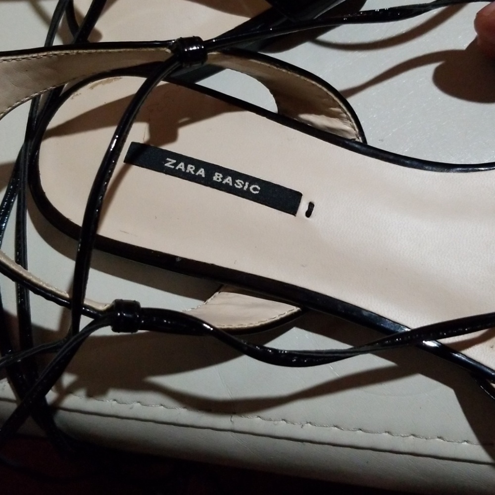 Zara Basic Flat Shoes - image 3